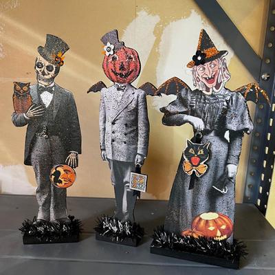 3 NICE Figurines: Witch, Pumpkin, Skelton Sparkly 