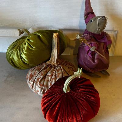Also Fabulous Mouse Wizard and 3 Pumpkins 