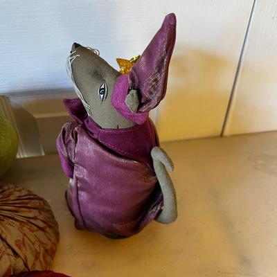 Also Fabulous Mouse Wizard and 3 Pumpkins 