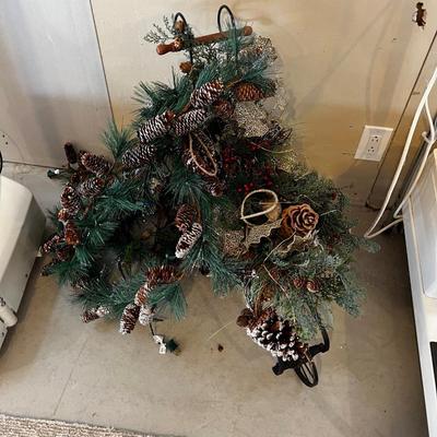 Pine Cone Garland for Holiday DÃ©cor.