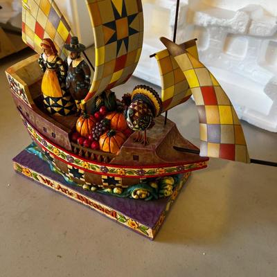 "WE ARE BLESSED" Pilgrim Vessel by Jim Shore Pilgrim Seeking Hope Bounty & Joy