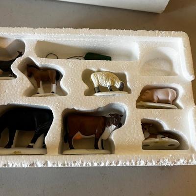 Farm Animal Set Dept 56 Heritage Village 