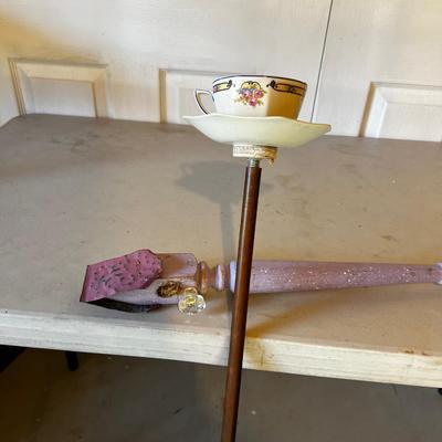 2 Hand Crafted Yard Steaks: Teacup and Bird House