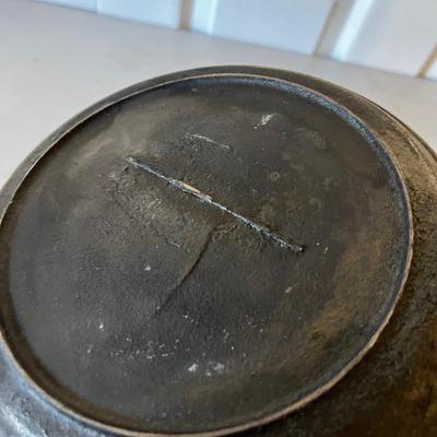 2 Cast Iron Skillets