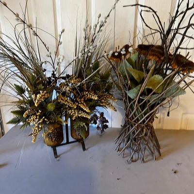2 Floral Arrangements in Earth tones