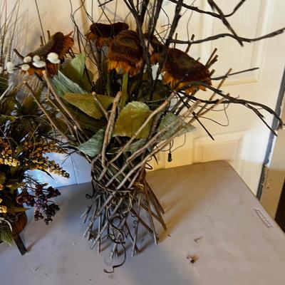 2 Floral Arrangements in Earth tones