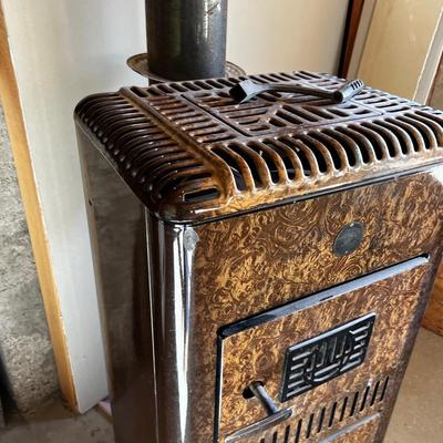 Brown Enamel Coal Burning STOVE 