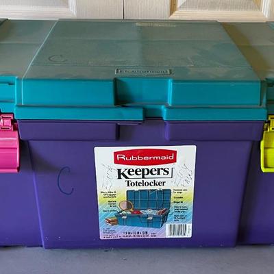 Rubber Maid Tote Locker Purple / Green 