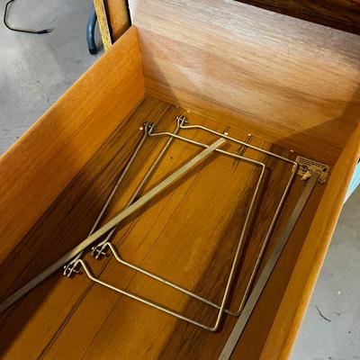 OAK 2 Drawer File Cabinet 