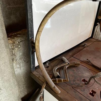 Antique MONARCH Wood Burning Cook Stove 