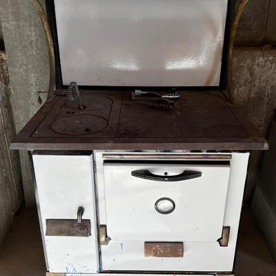 Antique MONARCH Wood Burning Cook Stove 