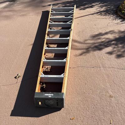 Husky 10' Step Ladder
