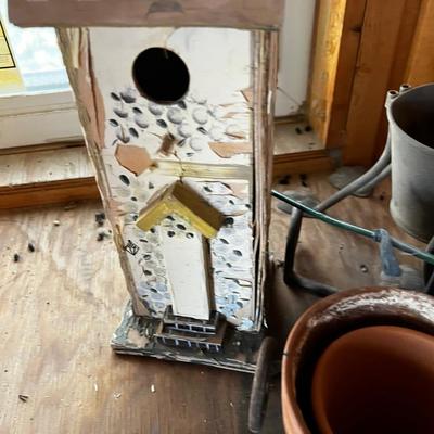 Yard DÃ©cor: Hook, Planter, Bird House