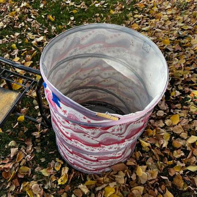 Garden Bench and Collapsible Leaf Holder