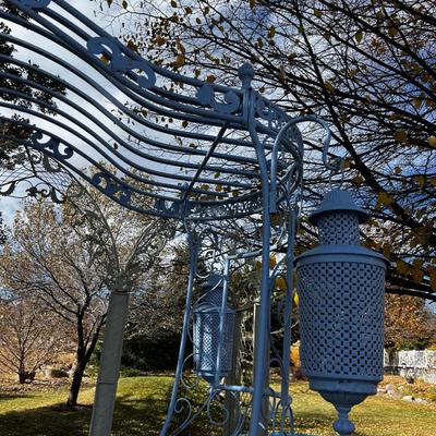 BLUE Carriage Bench METAL 