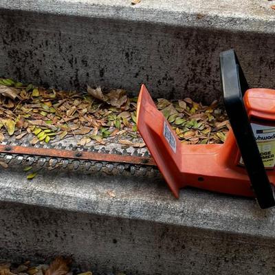Electric Hedge Trimmer