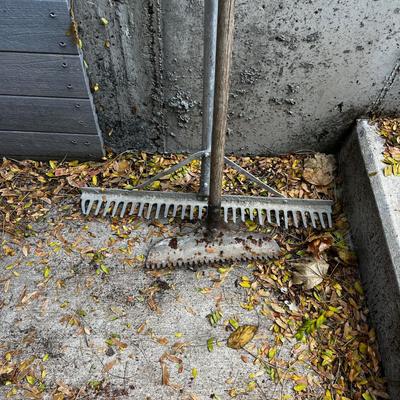 2 Dirt / Gravel Racks 