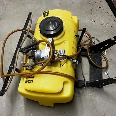 John Deere Garden Tractor " Sprayer Tank ATTACHMENT " , 