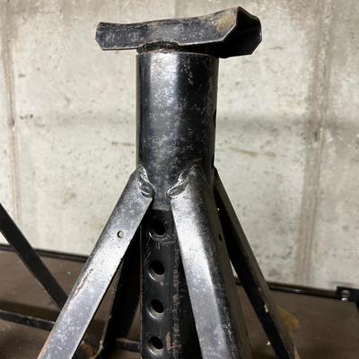 Pair of Jack Stands 