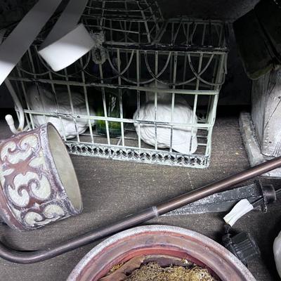  Shelf of Yard DÃ©cor Concrete Quail, Cat, Planter 