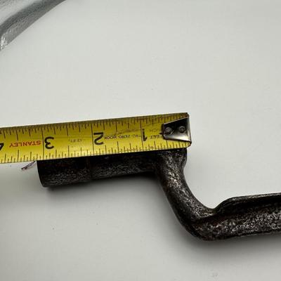 Early Socket Style Bayonet