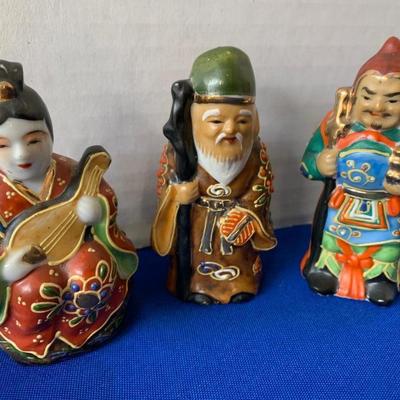 Kutani Miniature Figurines Lot