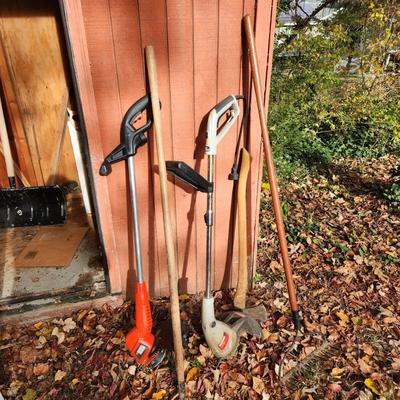 Lot of 5 Yard Tools