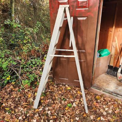 6ft Aluminum Folding Ladder