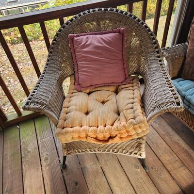 3 Piece Wicker Patio set with cushions