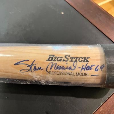 Stan Musial Autographed Bat w Authenticity Certificate