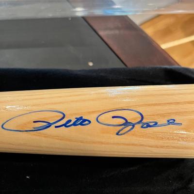 Pete Rose 4,256 Autographed Bat w Authenticity Certificate