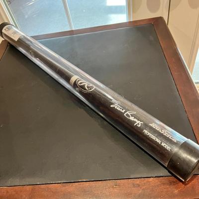 Earnie Banks Autographed Bat w Authenticity Certificate