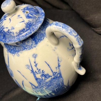 Oriental Blue & White mini teapot