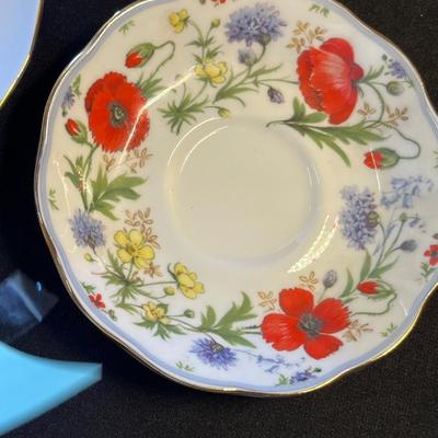 English bone china cups & saucers