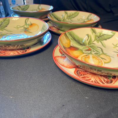 Tomato plates