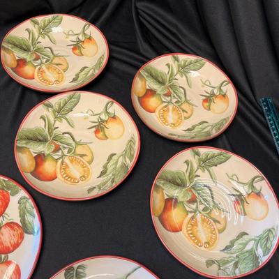 Tomato plates