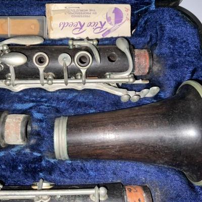 Vintage Everette Schaeffer. B Flat Cherry Wood. Concert Clarinet Made in France