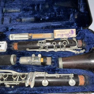 Vintage Everette Schaeffer. B Flat Cherry Wood. Concert Clarinet Made in France