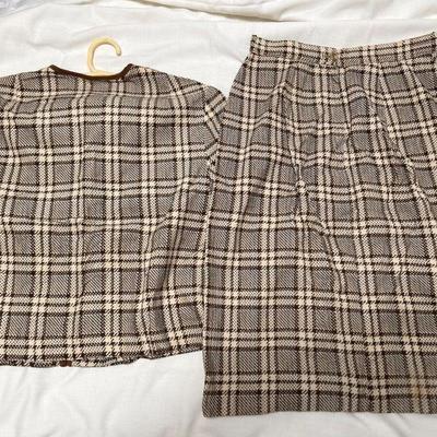 Vtg. Jacket/skirt set