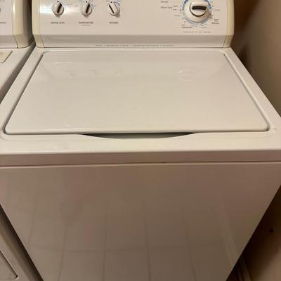 Lot 5: Kenmore Washer