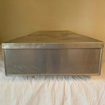 Vintage Aluminum Storage Box (UB1-KW)