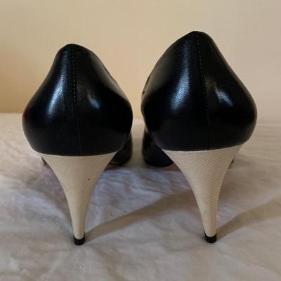 Vintage Ladies Pumps, Leather Boots, and More, Sz 8.5/9 (UB1-KW)
