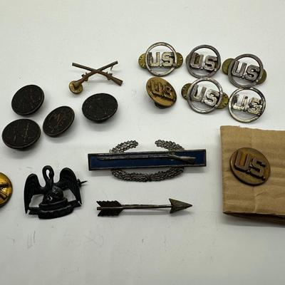 WW1 / WW2 Buttons & Pins