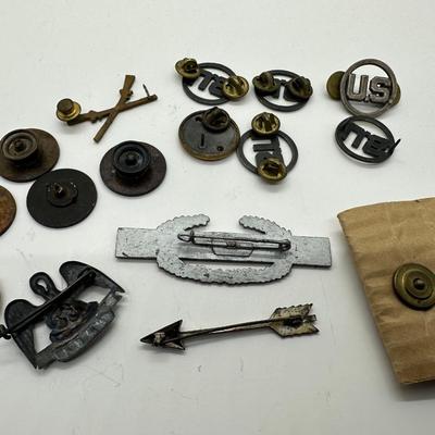 WW1 / WW2 Buttons & Pins