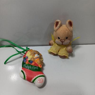 Baby's First Christmas 1989 Ornament with Flocked mouse