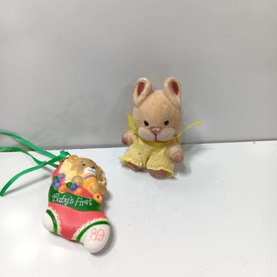 Baby's First Christmas 1989 Ornament with Flocked mouse