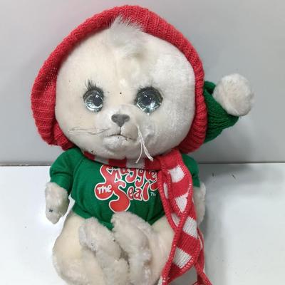 Vintage Emotions Mattel Snuggles The Seal White Baby Stuffed Animal Plush 1984