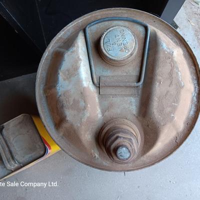 Metal collectible Permalube motor oil can and Prestone Brake Fluid tin