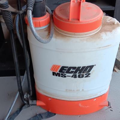 Echo MS-402 Backpack style weed sprayer with wand and back straps