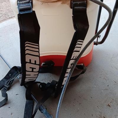 Echo MS-402 Backpack style weed sprayer with wand and back straps